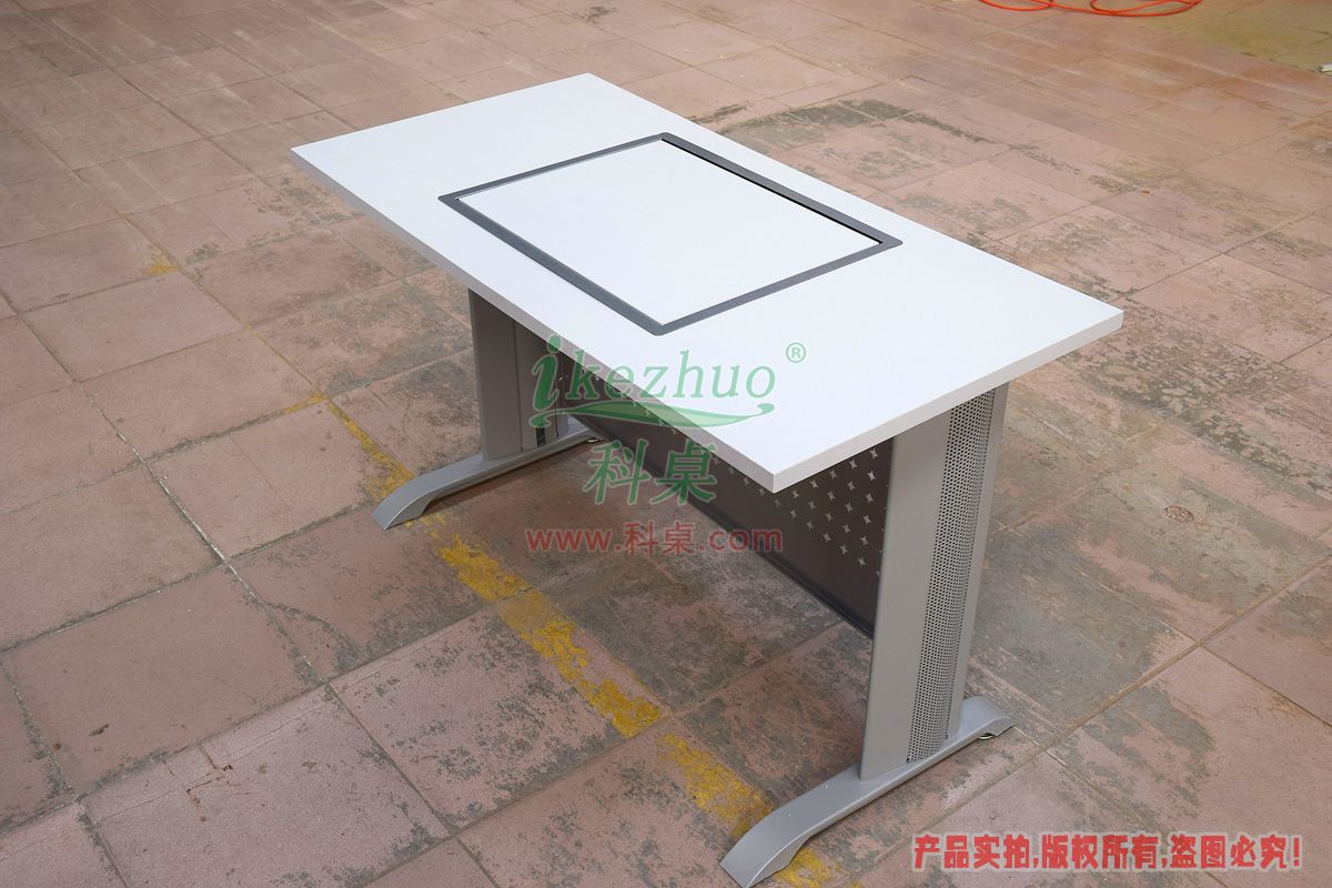 科桌家具,翻轉(zhuǎn)電腦桌,單人金屬腳架手動(dòng)箱體翻轉(zhuǎn)電腦桌K12-B 科桌家具,翻轉(zhuǎn)電腦桌,單人金屬腳架手動(dòng)箱體翻轉(zhuǎn)電腦桌K12-B.jpg